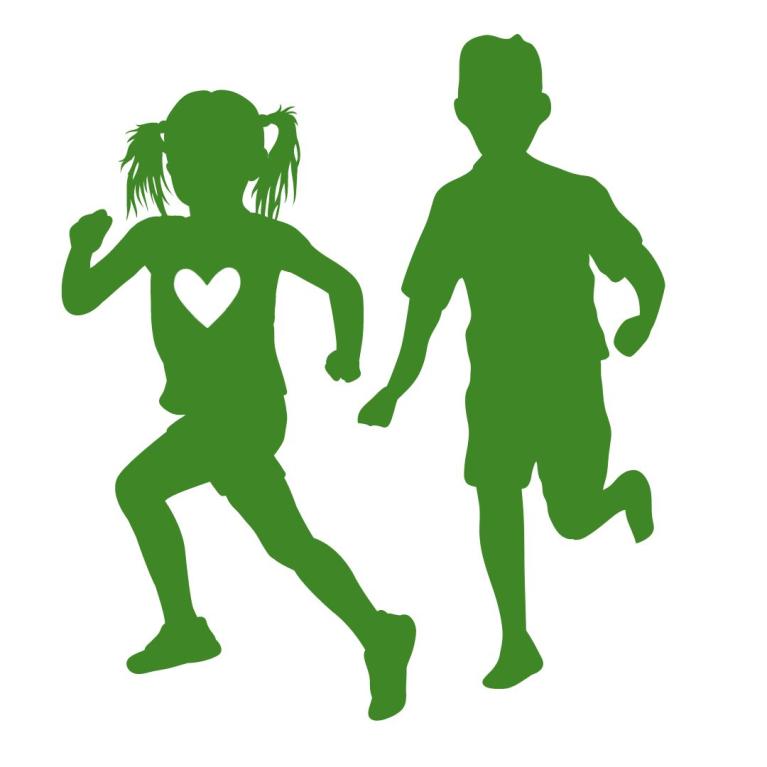 Niños participando en la Carrera contra el Hambre verde