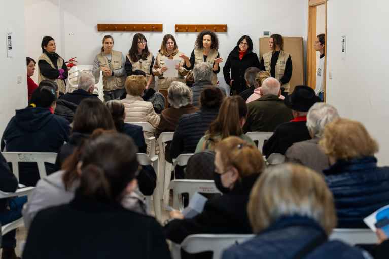 Fase3-RecuperaciónDANA-Valencia-Aniversario-AccioncontraHambre-RepartoTarjetasAyudaSolidaria