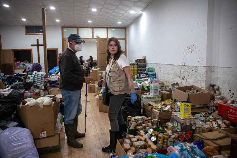 Fase1-RecuperacionDANA-Valencia-AccioncontraHambre-Aniversario-RepartoComida