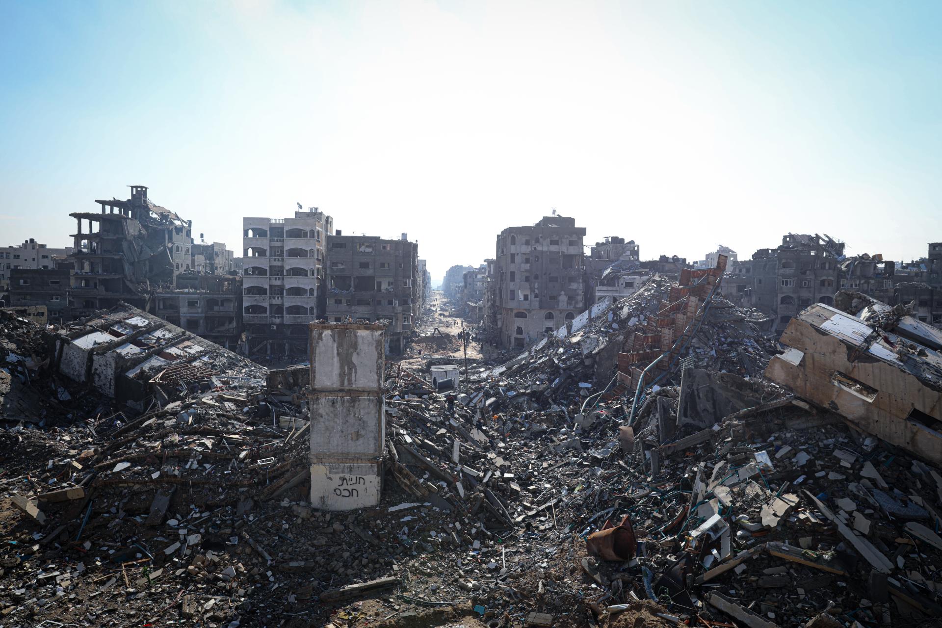 edificios destrozados en el norte de Gaza