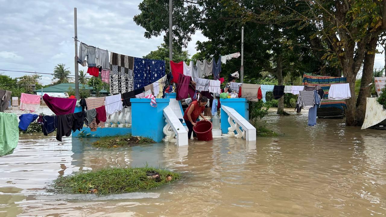 Tifones en Filipinas. Foto: Brian Kae Enriquez y Junie Laguidao
