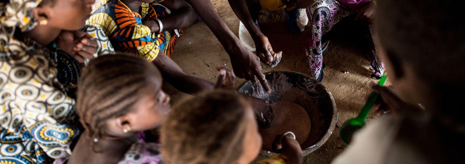 Las ONGs alertan sobre el número récord de personas necesitadas de ayuda alimentaria y nutricional en 2023 en la región de África occidental y central.