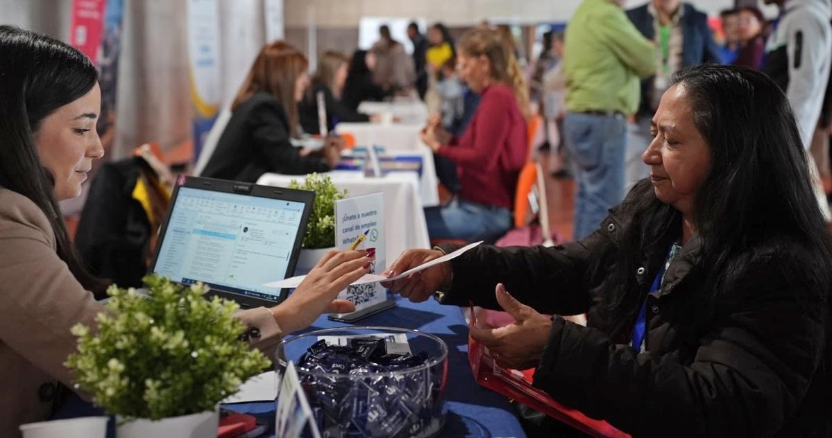 Asistentes al evento "Cultivando Empleo Extremadura 2024" en Badajoz. Acción contra el Hambre