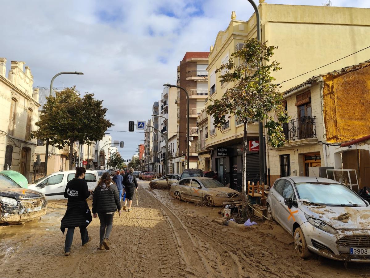 Acción contra el Hambre en las zonas afectadas por la DANA
