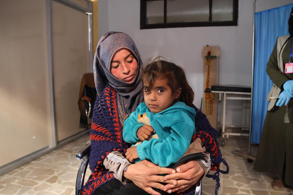 Yasmin with her mother Saadyeh at Al Sanabel Center
