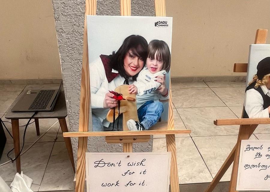 Participants of the "Beauty Without Boundaries” project
