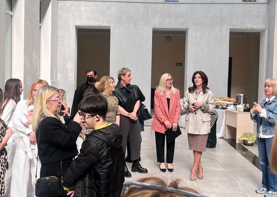 Participants of the "Beauty Without Boundaries” project