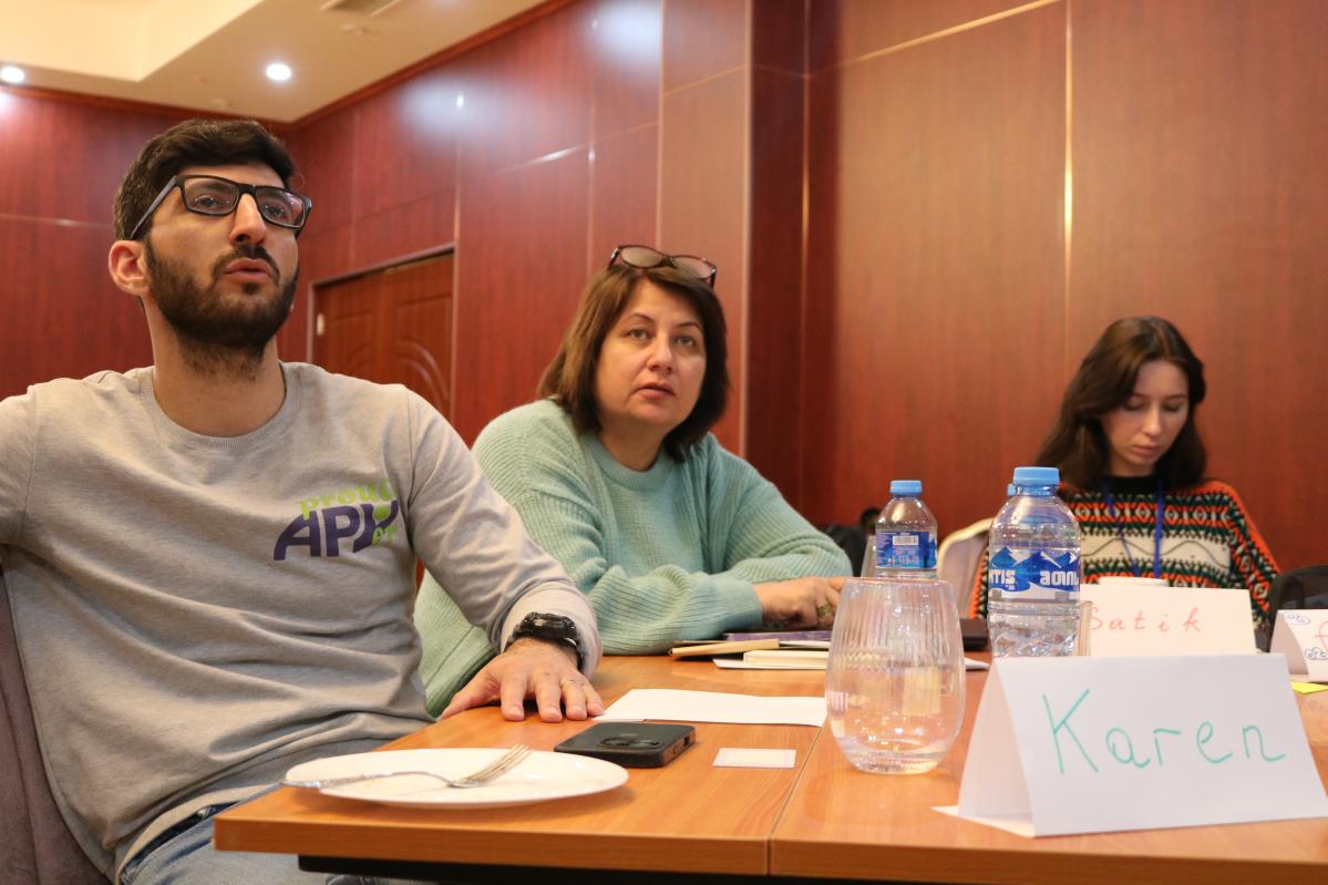 participants 33