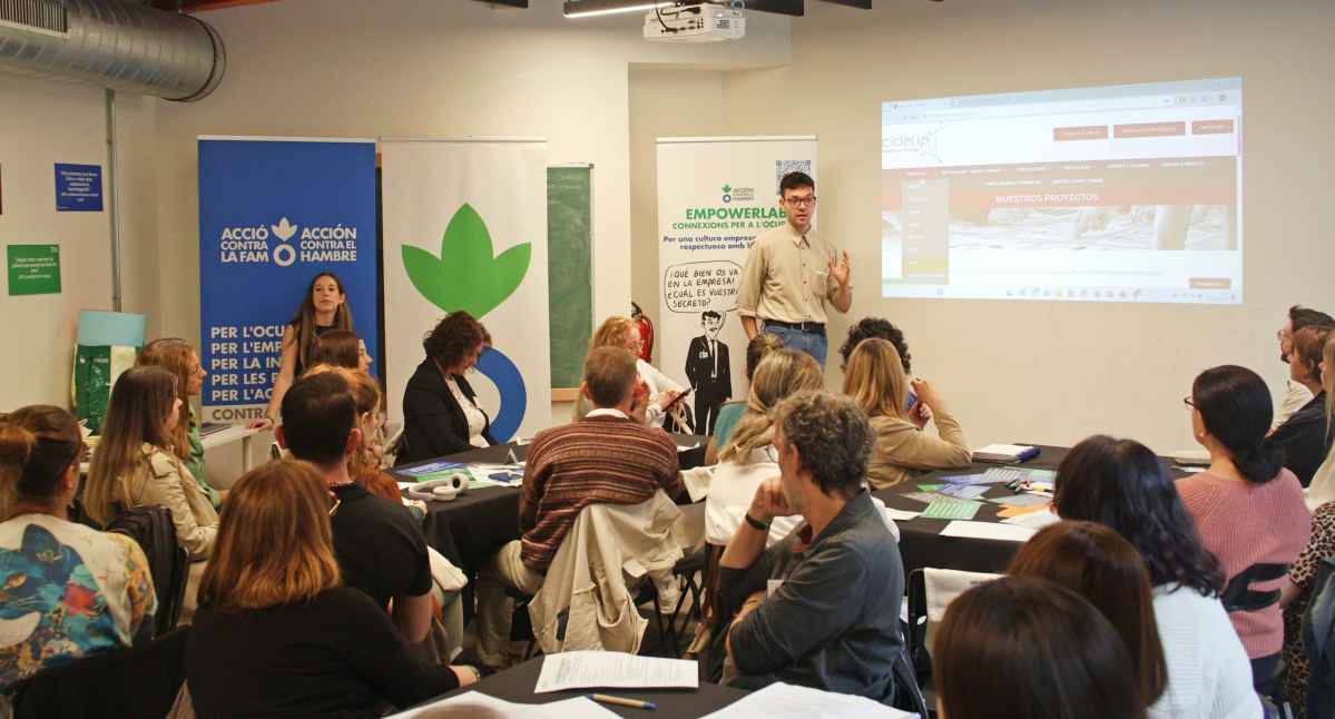 EMPOWERLAB-Taller-Formacion-EmpleoDiversidad-AccioncontraHambre-Barcelona