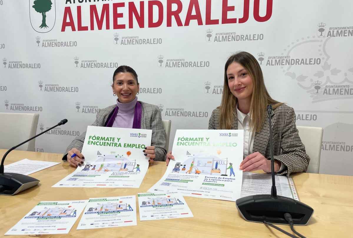 RuedaPrensa-AytoAlmendralejo-Extremadura-Mujeres-EscuelaEmpleoLogística-Carteles