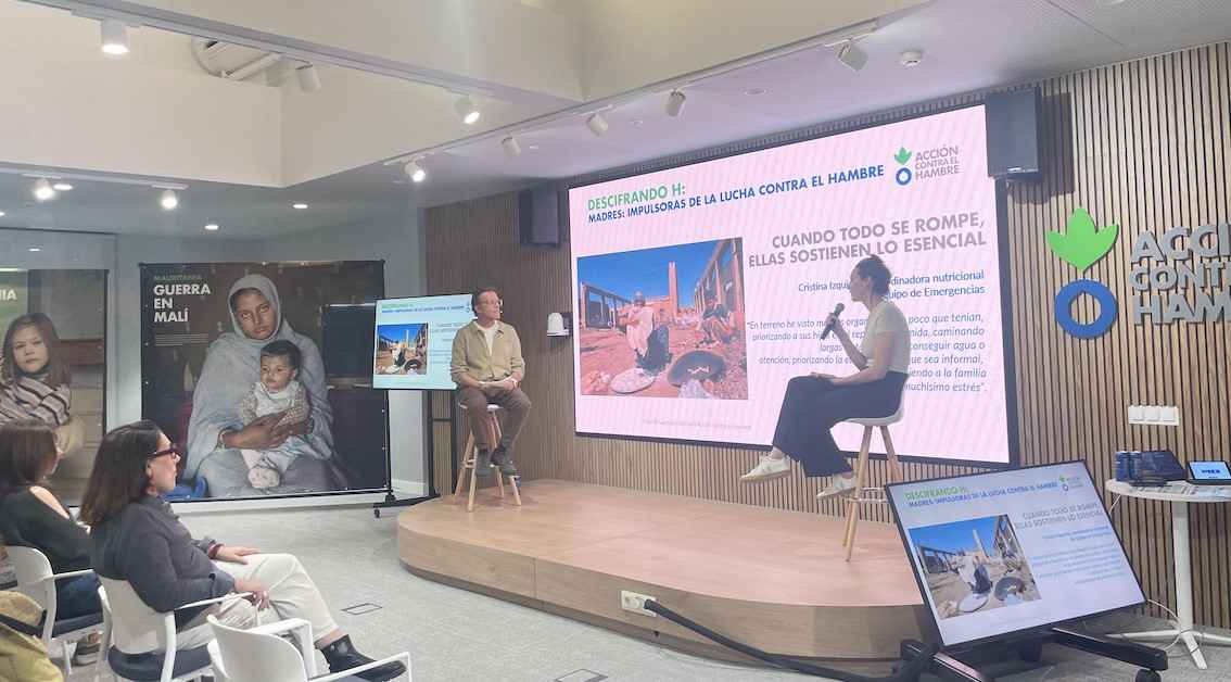 Expertos hablando desnutrición