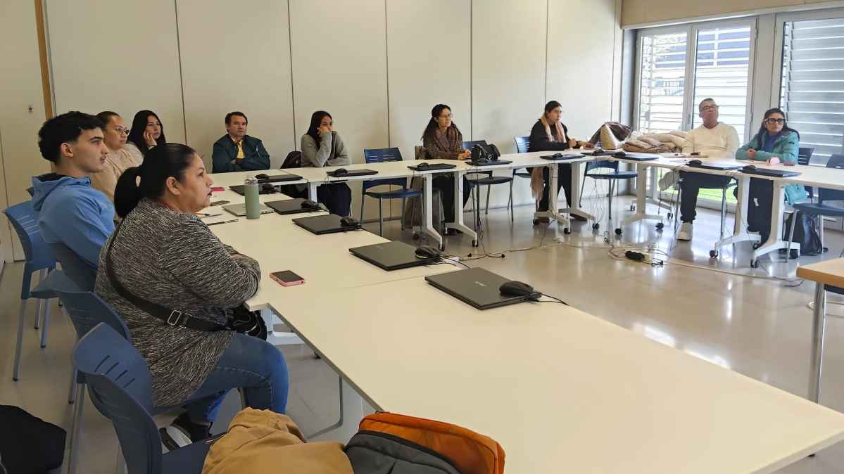 Taller-Derechos-Laborales-Viladecans-Barcelona-VES-AccioncontraHambre-España