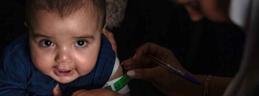 Medición bebé perímetro braquial 