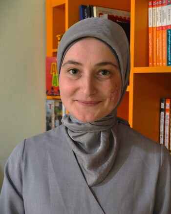 Figure 1- Linda Parulidze, English teacher at the Roddy Scott Foundation. © Samir Al-Omari for Action Against Hunger